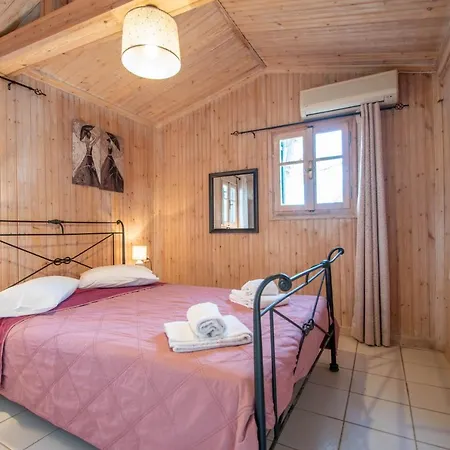 Villa Pefki Villa