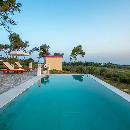 Willa Villa Pefki Laganas