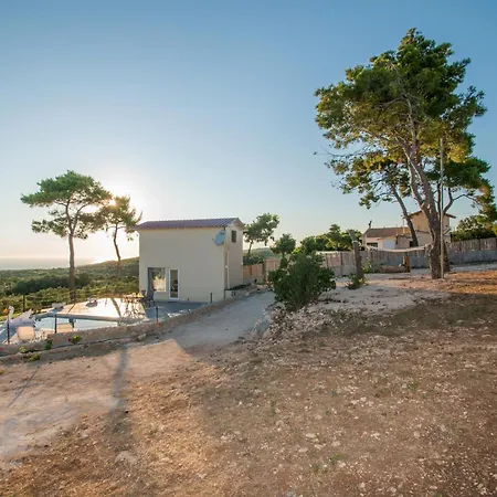 Pefki Villa Agalas